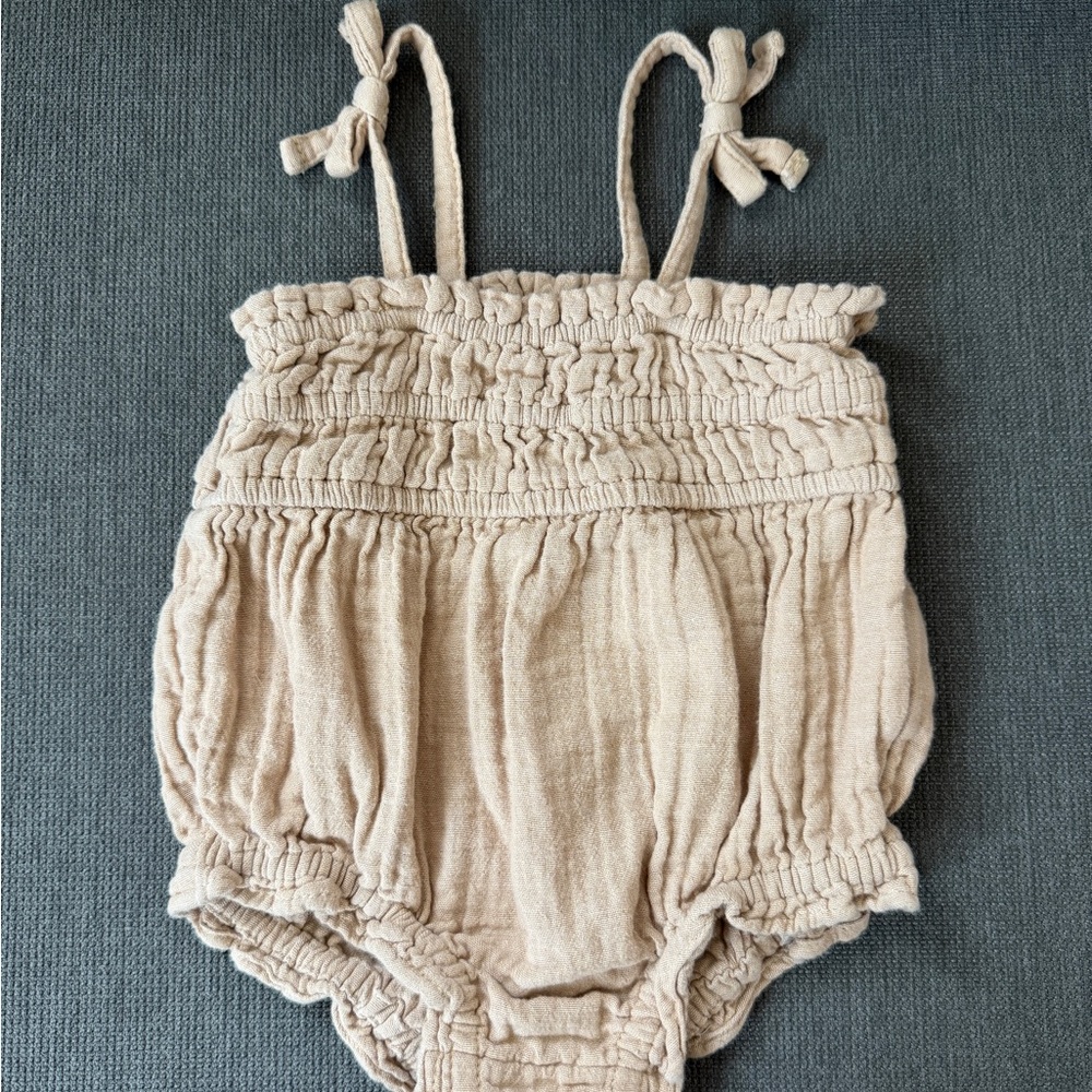 Old Navy Baby Girl Romper - Size 3-6 M